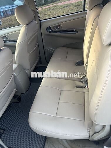 Toyota Innova 2013 Trắng