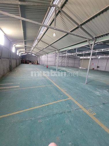 Cho thuê đất, nhà xưởng, kho -DT 5000M, cách ngã ba Long Sơn 500m