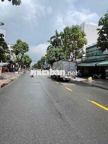 Cho thuê nhà khu Tên Lửa, MT đường Số 1, DT 12 x 20m, 3 tấm, giá 100 t