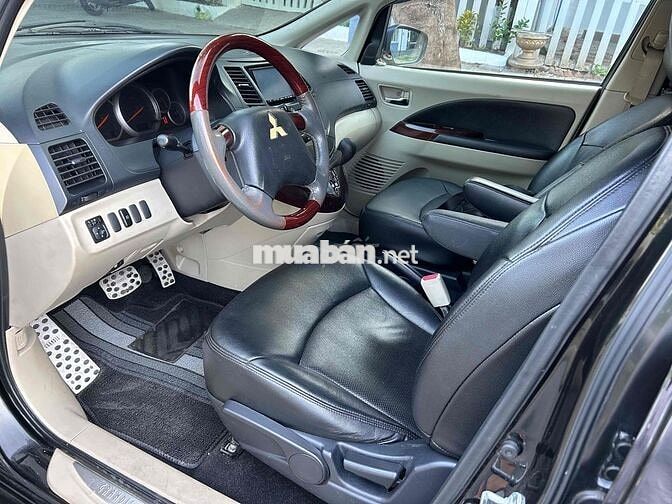 Mitsubishi Grandis 2008 Đen