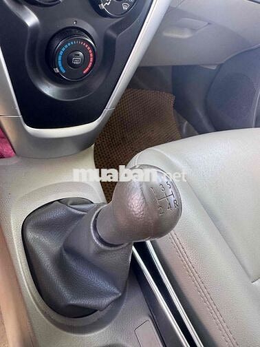 Toyota Vios Vàng cát 75000 km