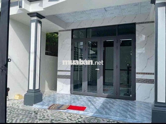 chủ bán nhà ngay đường Hưng Long, bình chánh