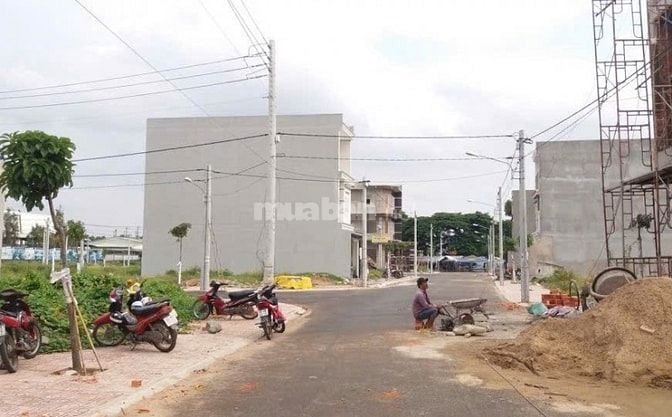 Sở hữu 1 lô đất cực kì tiềm năng tại di an sổ hồng riêng 