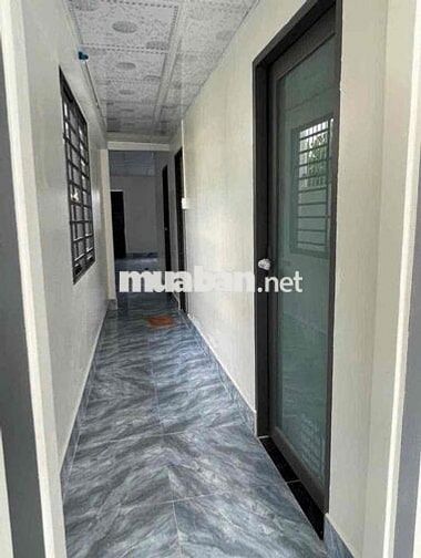 chủ bán nhà ngay đường Hưng Long, bình chánh