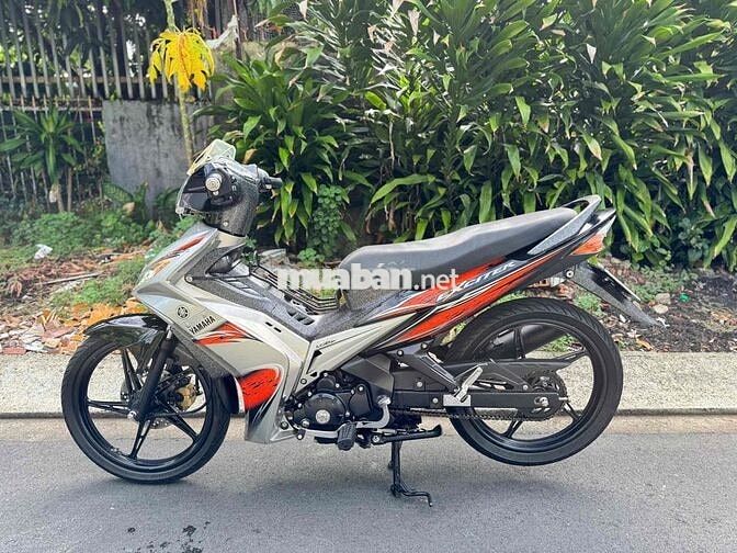 Yamaha Exciter 135 Bạc Đen Cam