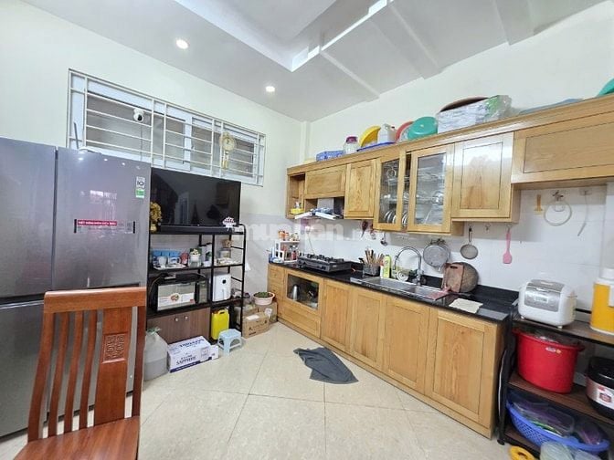 🏡 Bán nhà đẹp phố Nguyễn Khánh Toàn ô tô đỗ cửa giá 12,2 tỷ 🏡
