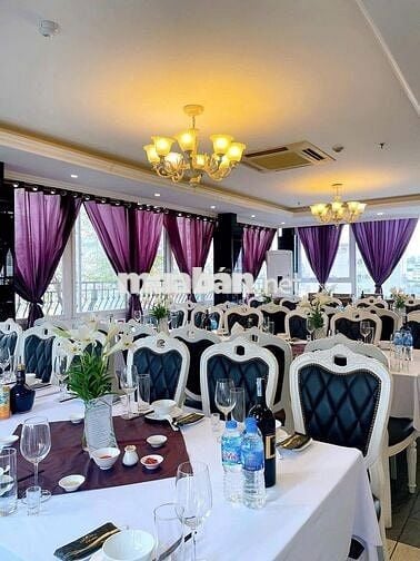 Cho thuê toà nhà phố Triệu Việt Vương mặt tiền 11m