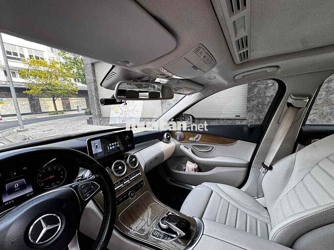 Mercedes C250 Exclusive 2017 Đen 86.000km