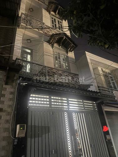 BÁN NHÀ: 2 lầu, Đường HOÀNG BẬT ĐẠT, phường Tân Sơn, 38m2