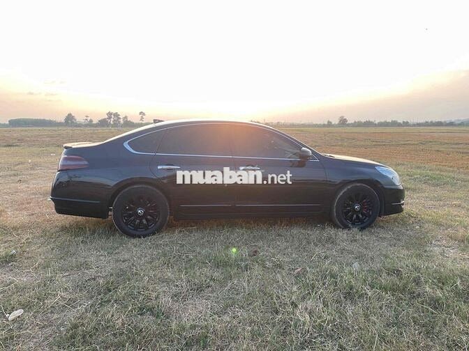 Nissan Teana màu Đen