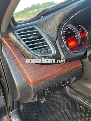 Nissan Teana màu Đen