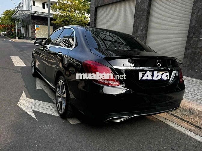 Mercedes C250 Exclusive 2017 Đen 86.000km