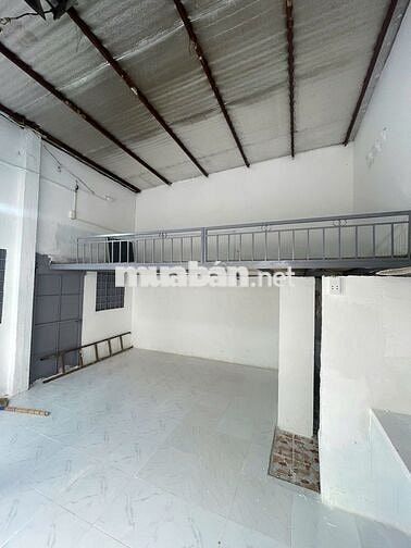 Kios mới Xây Ngay Phạm Văn Đồng Vừa Ở Vừa Kinh Doanh