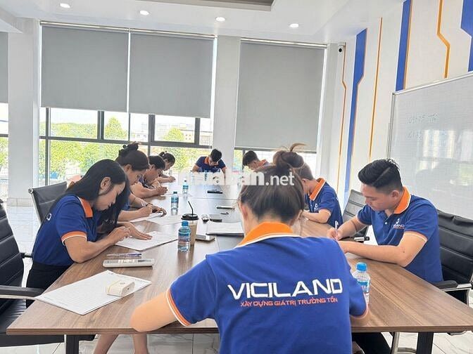 TUYỂN DỤNG: ĐỒNG ĐỘI LIVESTREAM BẤT ĐỘNG SẢN