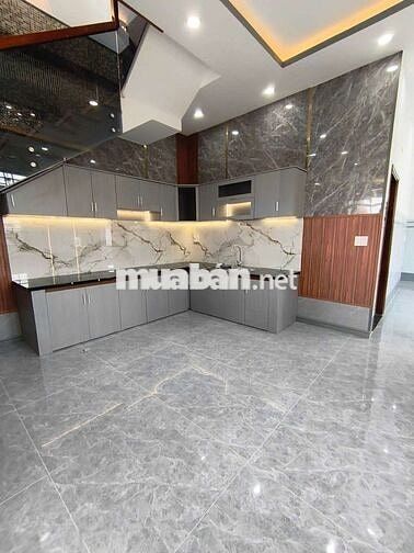 VILLA SÂN VƯỜN 210M2 FULL THỔ CƯ GẦN KHU CÔNG NGHIỆP CẦU TRÀM 