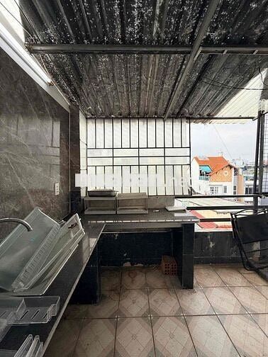CĂN HỘ 2 PHÒNG NGỦ RIÊNG BIỆT BAN CÔNG LỚN