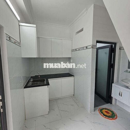 Nhà 3 Tầng đường huỳnh thị đồng thiết kế 4 phòng ngủ.