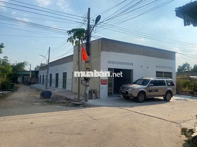 CÒN 1 PHÒNG TRỌ MỚI XÂY RỘNG 36 M2