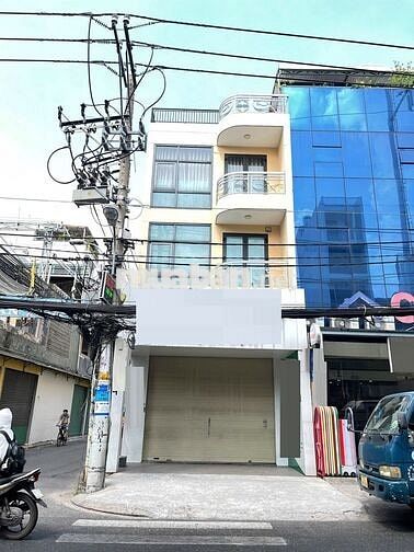 Góc 2 Mặt Tiền Đường Âu Cơ, Phường 10, Quận Tân Bình. 
