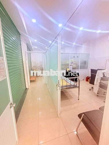 Góc 2 Mặt Tiền Đường Âu Cơ, Phường 10, Quận Tân Bình. 