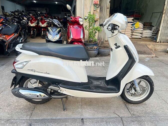 Yamaha Grande 2017 Trắng Mới 90%