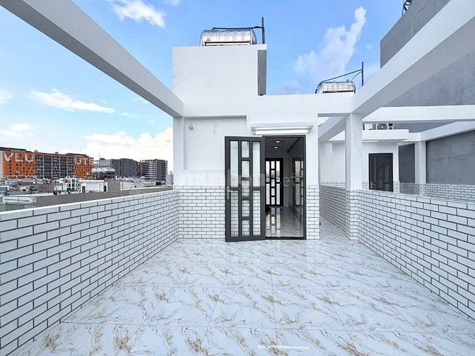 BÁN CHDV NGAY ĐẠI HỌC VĂN LANG CÓ THANG MÁY 