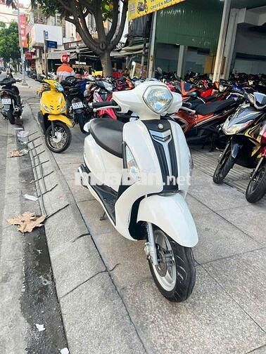 Yamaha Grande 2017 Trắng Mới 90%