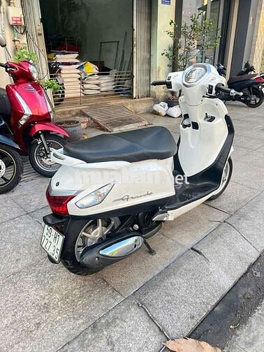 Yamaha Grande 2017 Trắng Mới 90%