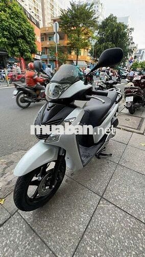 Honda SH 150i 2010 Trắng đã sử dụng