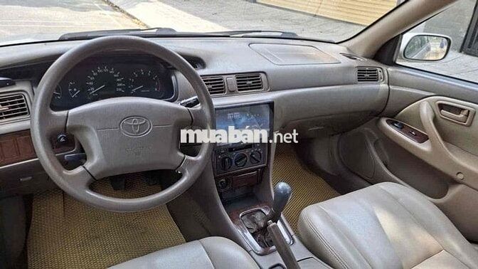Toyota Camry 2001 2.2 Gli Bạc