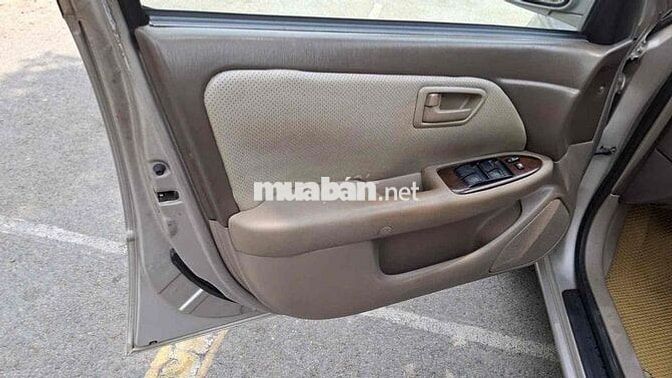 Toyota Camry 2001 2.2 Gli Bạc