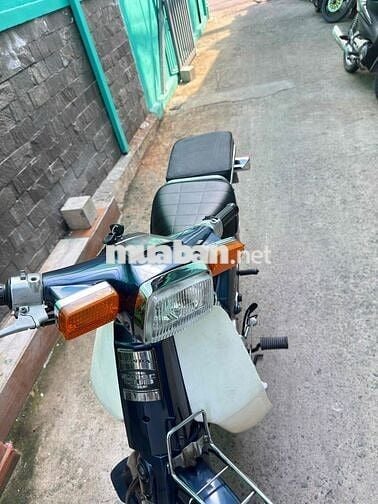 Honda Cub 70 Custom Xanh trắng