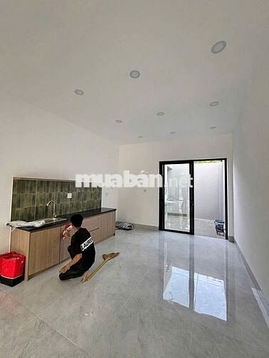 Nhà trệt lầu 2PN hẻm đường Tầm Vu chỉ 7,5 triệu