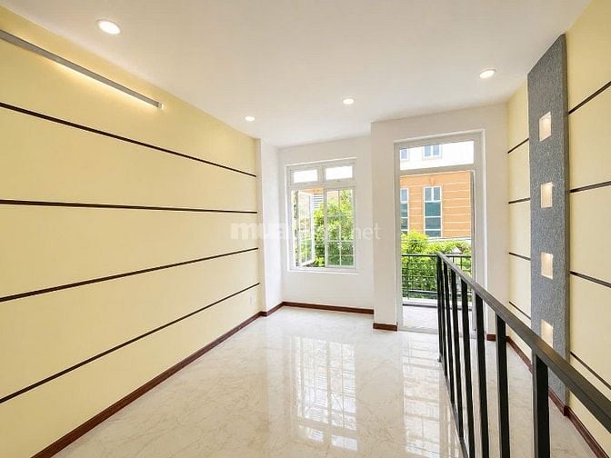 HẺM XE TẢI TÔ HIẾN THÀNH - 63M2 - 5 TẦNG MỚI - 6PN- CÓ KHUNG THANG MÁY
