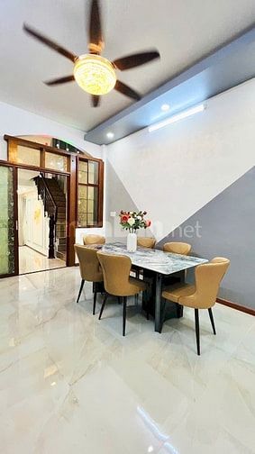 HẺM XE TẢI TÔ HIẾN THÀNH - 63M2 - 5 TẦNG MỚI - 6PN- CÓ KHUNG THANG MÁY