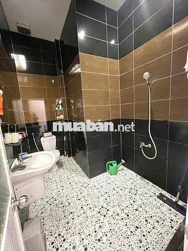 Nhà KDC 3A Oto Đậu Trong sân 2pn 2wc