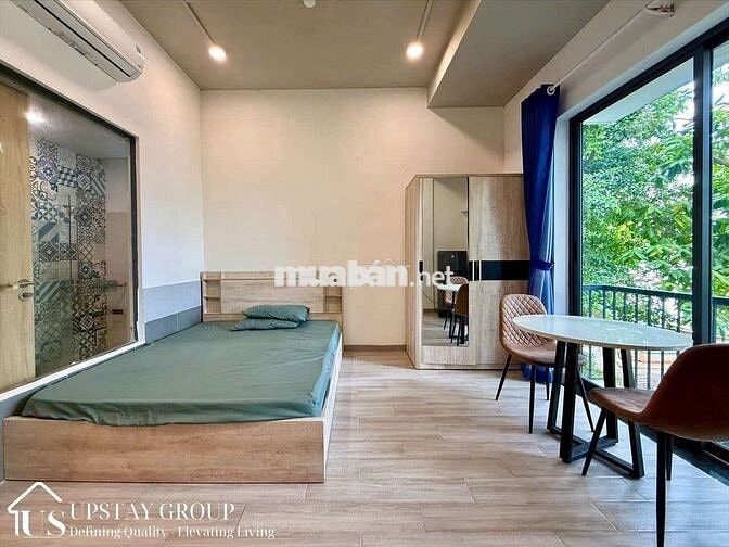 Cho thuê Studio ban công thoáng ngay bờ kè Trường Sa