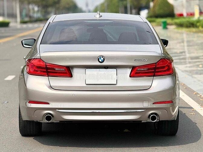 BMW 530i Luxury Line 2019 - xe nguyên bản 100%
