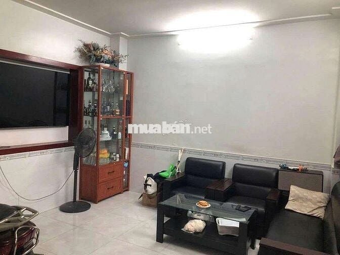 Cho Thuê nhà Nguyên Căn Cách Mạng Tháng 8 Quận 3,50m2,KD Chỉ 13 triệu 
