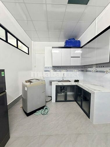 Nhà trệt 2PN có nội thất mặt tiền đường Phan Huy Chú chỉ 7 triệu