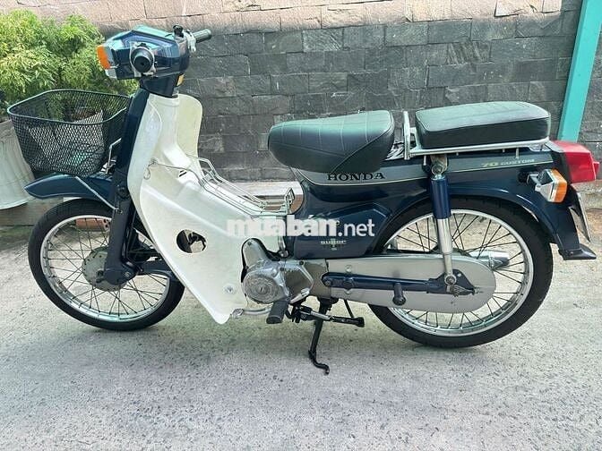 Honda Cub 70 Custom Xanh trắng