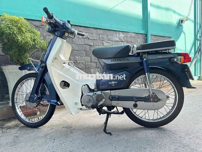 Honda Cub 70 Custom Xanh trắng