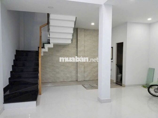 Nhà nguyên căn Ngang 7m sát MT Nguyễn Văn Trỗi