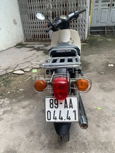 Cần bán xe Cup Liên doanh  50cc đăng ký 2017, màu đen, xe máy cực êm