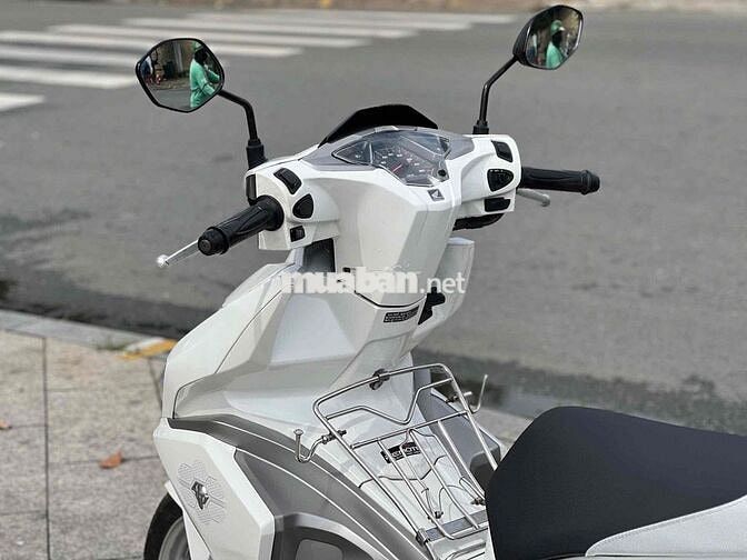 Honda AirBlade 125 2018 Trắng Bạc