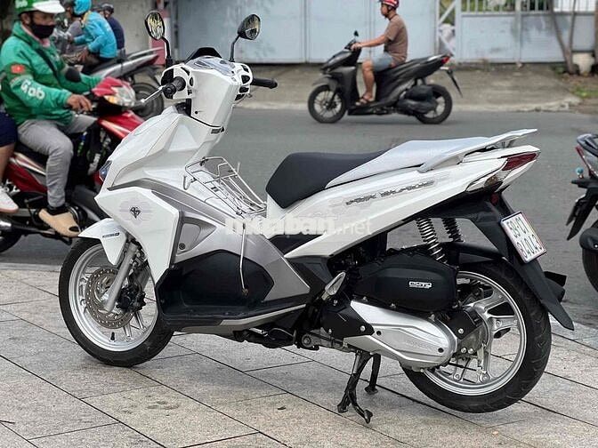Honda AirBlade 125 2018 Trắng Bạc