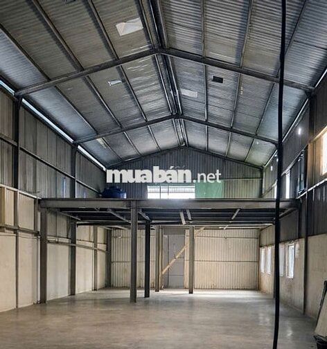 Cho thuê kho Nguyễn Bình 400m2 kho + 100m2 gác rộng rãi