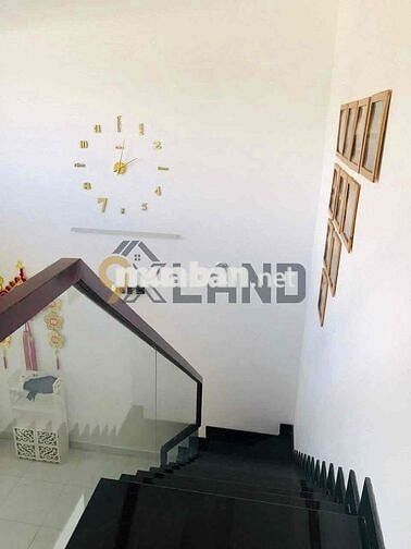 KO CÓ CĂN THỨ 2- NHỈNH 4TỶ NHÀ ĐẸP 1T1L-SÁT HOÀNG DIỆU2- ĐƯỜNG XE TẢI