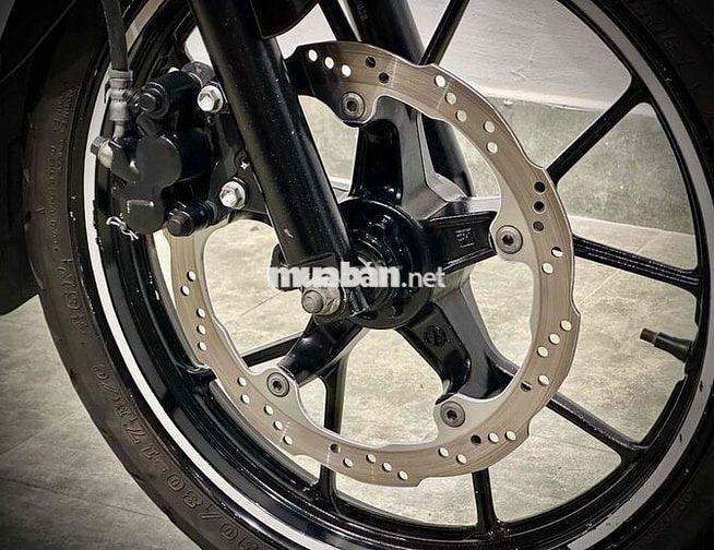 SUZUKI BANDIT 150 2019