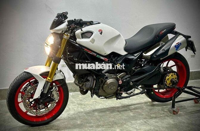 DUCATI MONSTER 796 ABS 2015